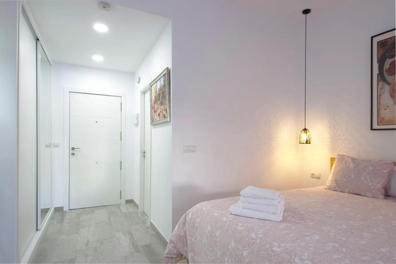 Spacious Studio In The Heart Of La Nogalera Torremolinos