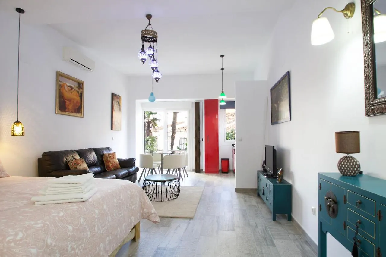 اتصالات Spacious Studio In The Heart Of La Nogalera 